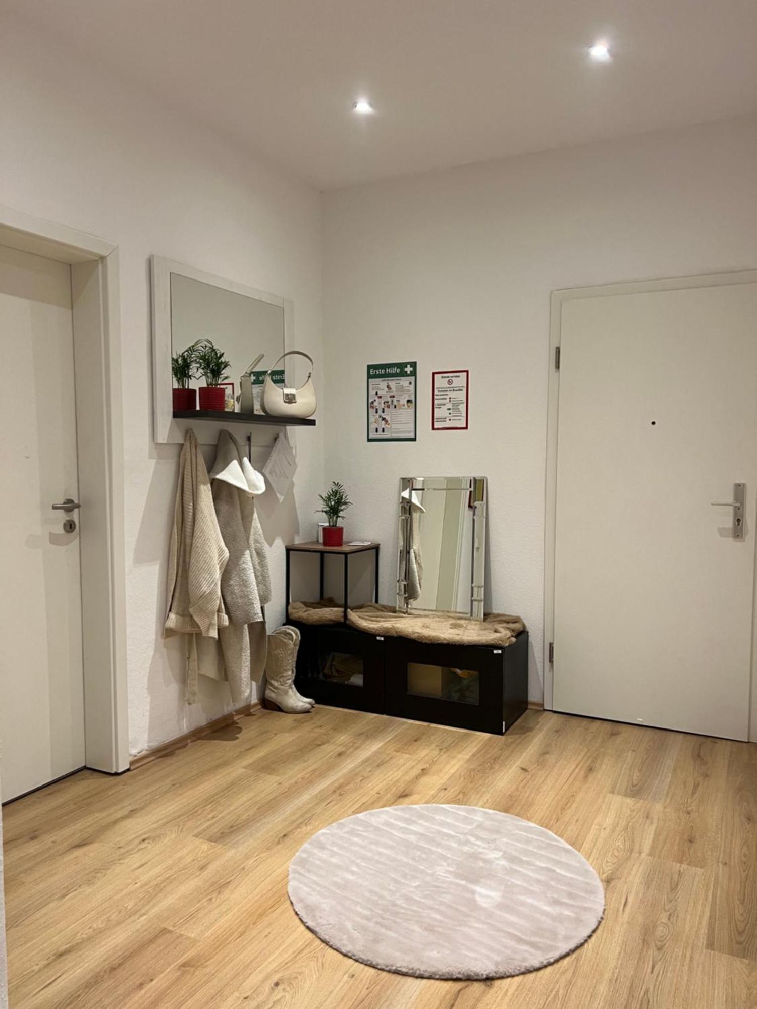 Atinaappartment Laatzen Messe *